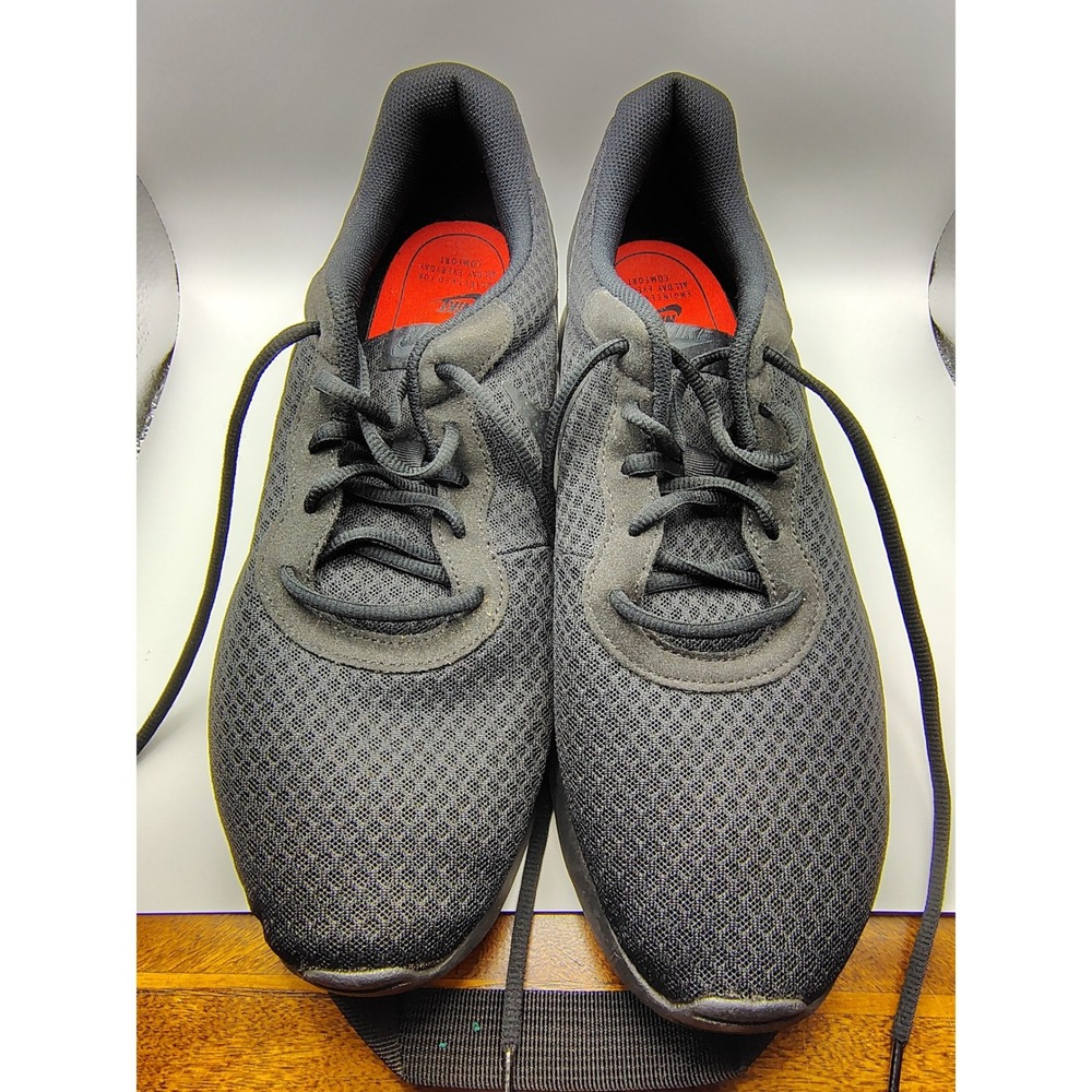 Nike Tanjun Triple Black Mens Running Shoes Sneakers 812654-001 Size 14 - Picture 2 of 10